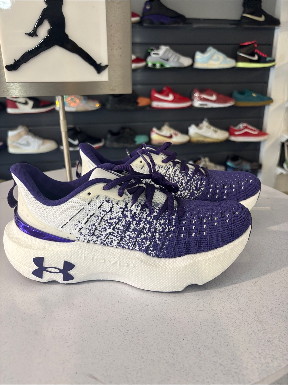 Under Armour HOVR Infinte Elite Womans Size 5.5 Custom